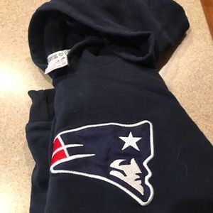 VS Pink New England Patriots hooded sweatshirt